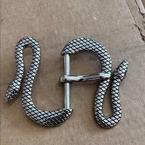 Silver Snake Belt Buckle 3”x2”, double head